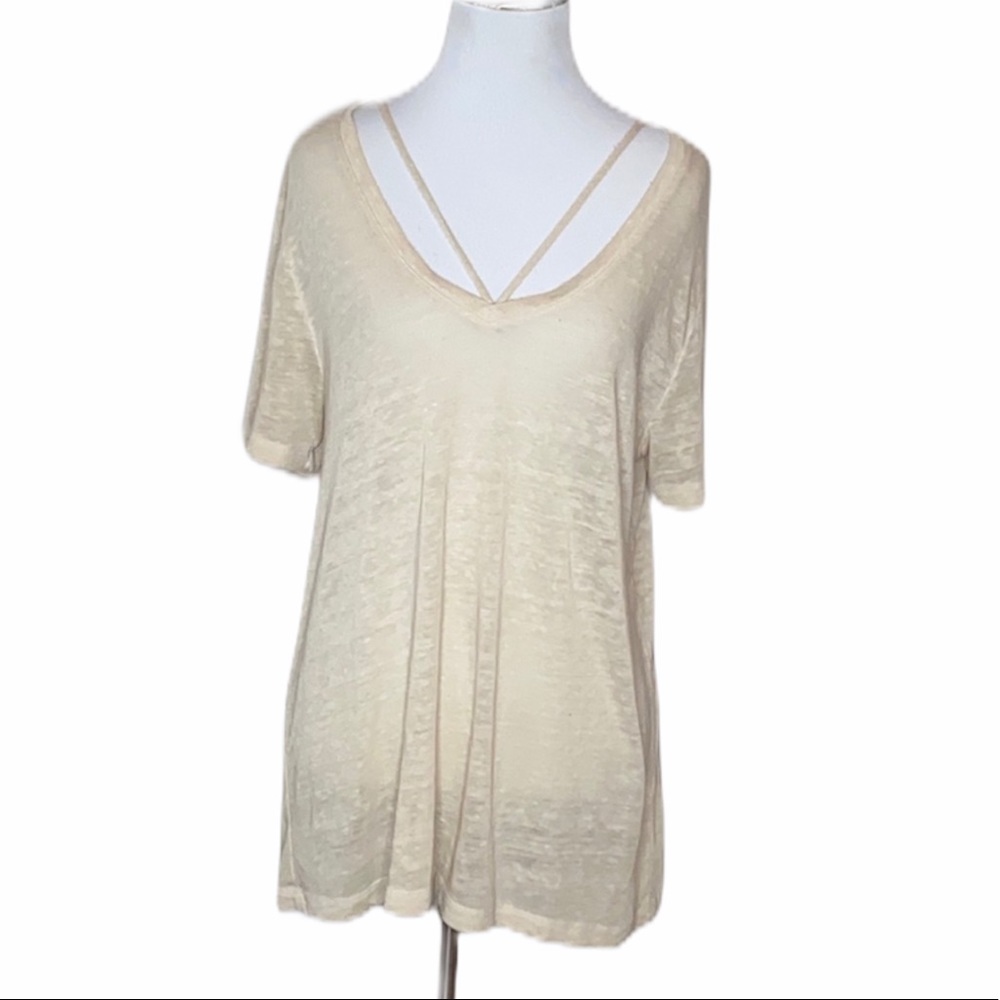 Lucky Brand Cream soft semi-clear lightweight V-neck Size Large